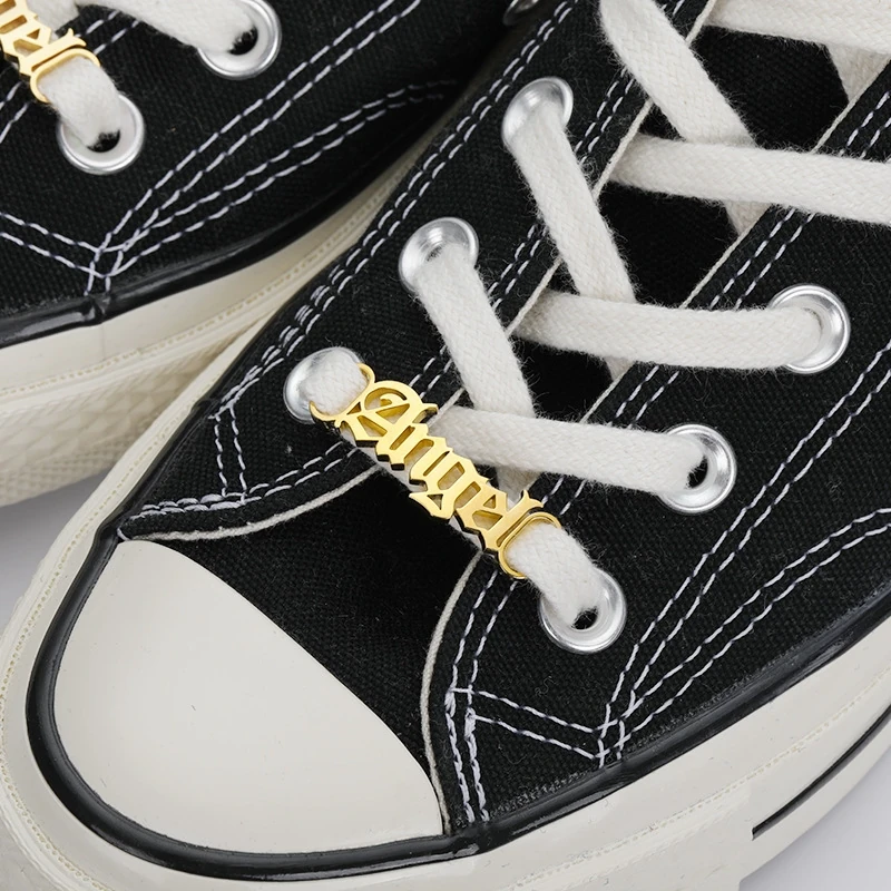 Metal Shoelace Tags (Dubrae) in 15 Baked-Enamel Colours